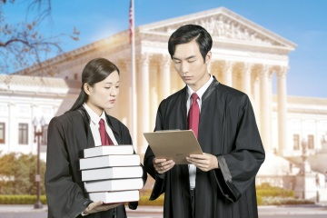 找律师 vs 律师在线免费法律咨询 你需要知道的几个关键点